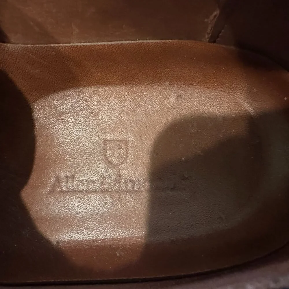 Allen Edmonds preowned very